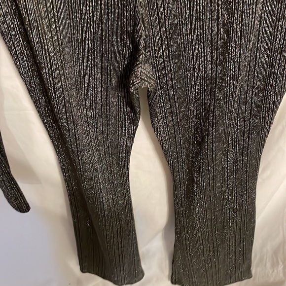Paperoc Women’s Gray Silver Thread Dress Pants Midrift Blouse Size Large - Picture 16 of 16